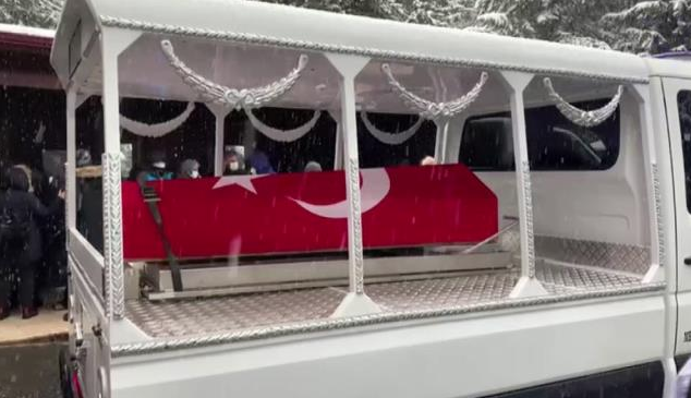 Kadir Topbaş'a veda! Fatih Camii'ndeki cenaze namazına Erdoğan da katılacak - Resim: 0