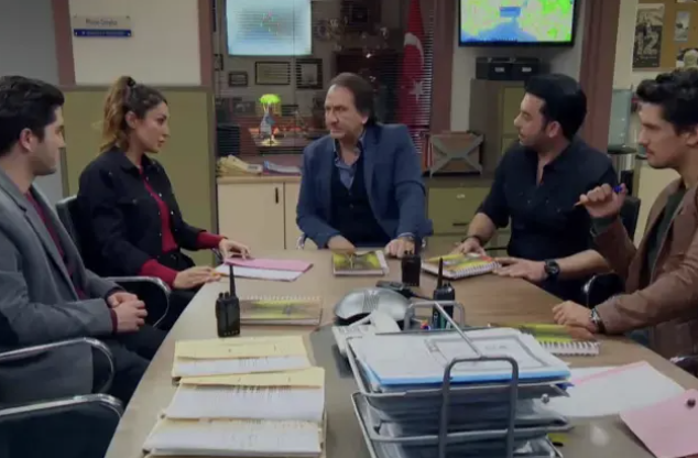 Arka Sokaklar'ın sevilen ismi Boğaç Aksoy nişanlandı! Lenf kanserini yenmişti - Resim: 3