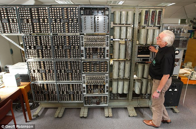 Çalışan en eski bilgisayar 'Cadı' - Resim: 1