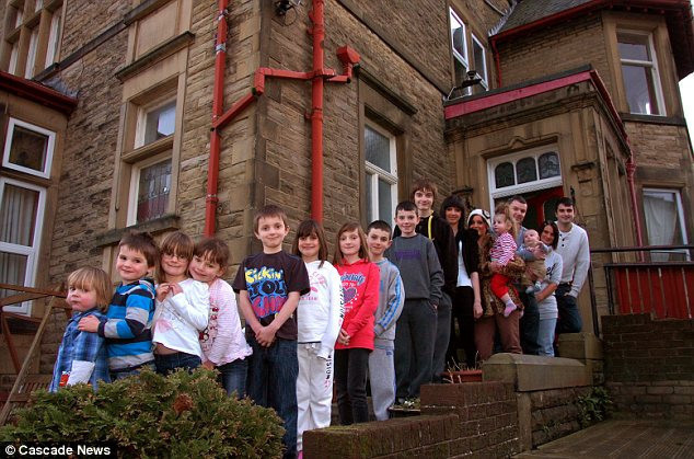 Bu kadın tam 16 çocuk yaptı - Resim: 4