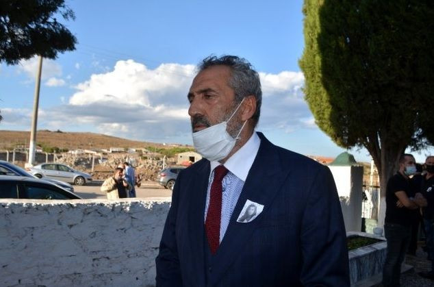 Yavuz Bingöl kardeşini kanserden kaybetti cenazede güçlükle ayakta kaldı - Resim: 3