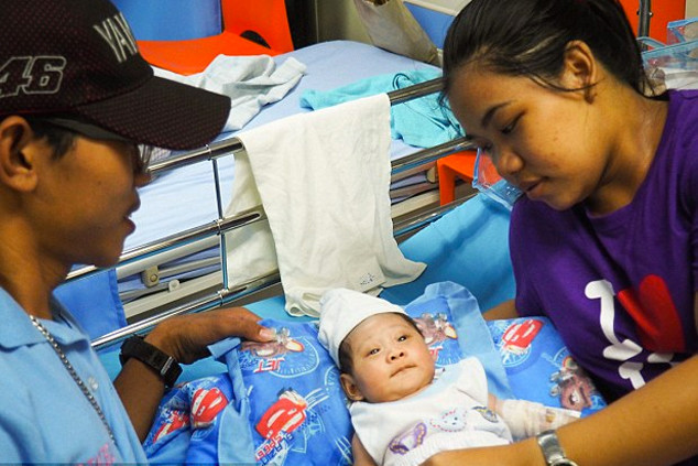 El kadar bebek böyle doğdu tıp dünyası hayrete düştü! - Resim: 3