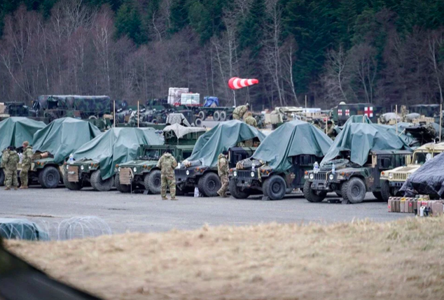 Ukrayna Büyükelçisi duyurdu: Savaş başlıyor işgalci ordular girmeye başladı - Resim: 3
