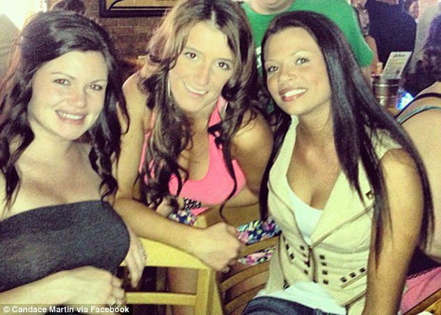 Playboy güzelinden morluk davası! - Resim: 3