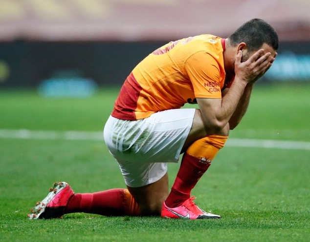 Arda Turan'a şok! Annesi Yüksel Turan 5 yıl hapis cezasıyla karşı karşıya kaldı - Resim: 4