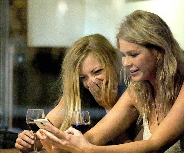 İzdivaç programına katılan gelinler birbirine aşık oldu - Resim: 3