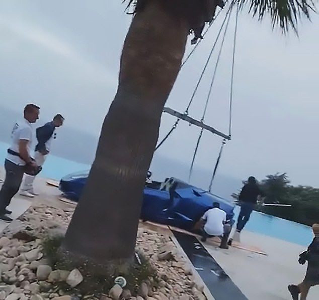 Neymar'ın eski sevgilisi ünlü manken Soraja Vucelic Lamborghini ile havuza uçtu! - Resim: 3