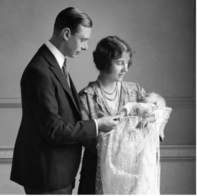 Kraliçe Elizabeth kimdir eşi Philip'in seks itirafı olay oldu - Resim: 1