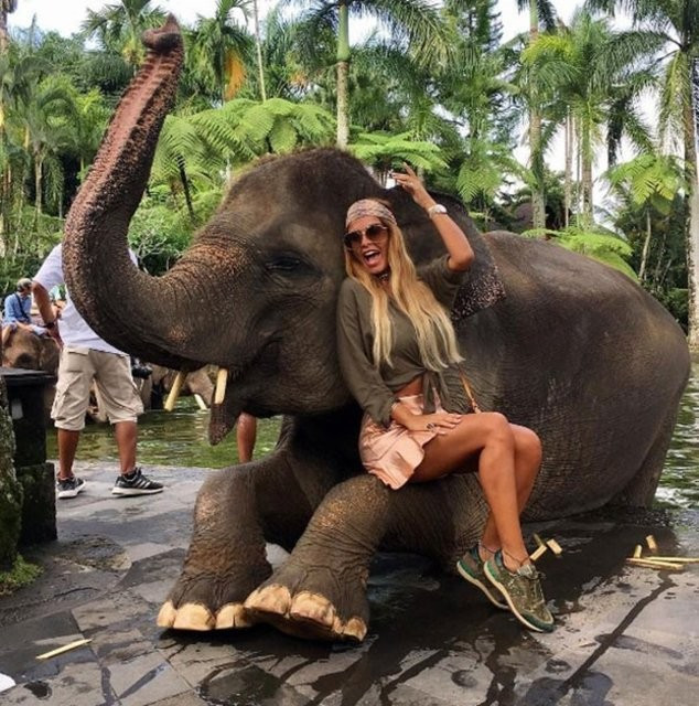 Instagram'dan paylaştı Türk oyuncu fiziğiyle Bali'yi salladı! - Resim: 4