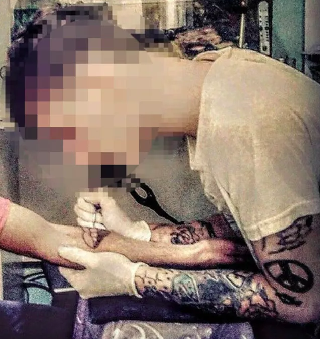 Sevgilisinin boğazını kesti sözleri dumur etti! 'S... git, biz sevgiliyiz, sana ne' - Resim: 1