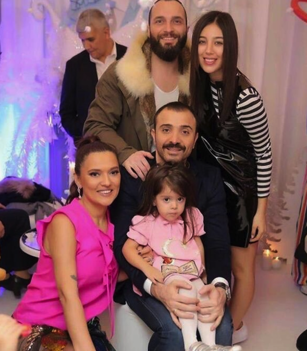 Demet Akalın ile Berkay Şahin 6 yıllık küslüğün ardından barıştı! Ağlayarak sarıldılar sosyal medya sallandı - Resim: 2