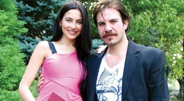 Survivor'a gitmeden boşanıyor - Resim: 2