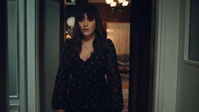 Deniz Çakır Hülya Avşar Mehmet Aslantuğ'un dizisi Masumiyet'te kavga çıktı - Resim: 3