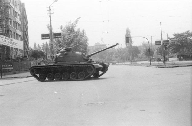 Türkiye darbenin ne olduğunu ondan öğrendi - Resim: 4