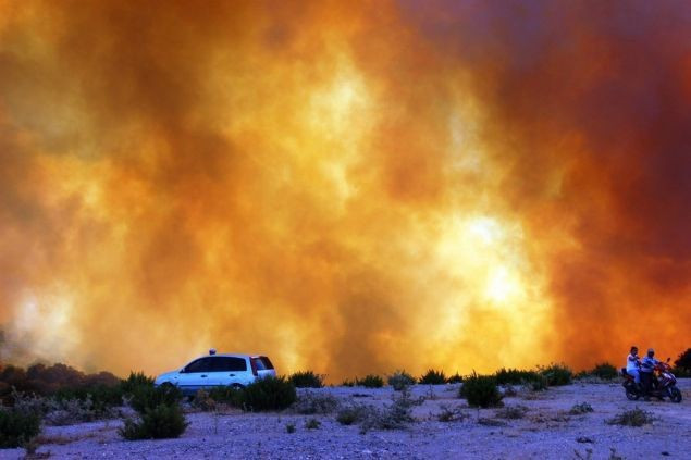 Bodrum'daki yangın kontrol altına alındı - Resim: 2