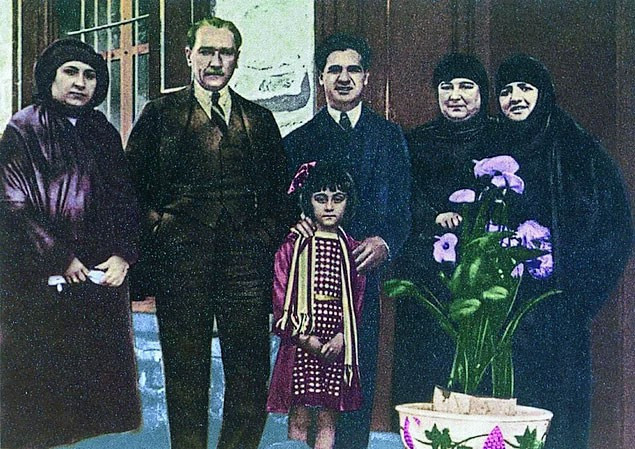 Atatürk'ün bu fotoğraflarını hiç böyle görmediniz! - Resim: 2