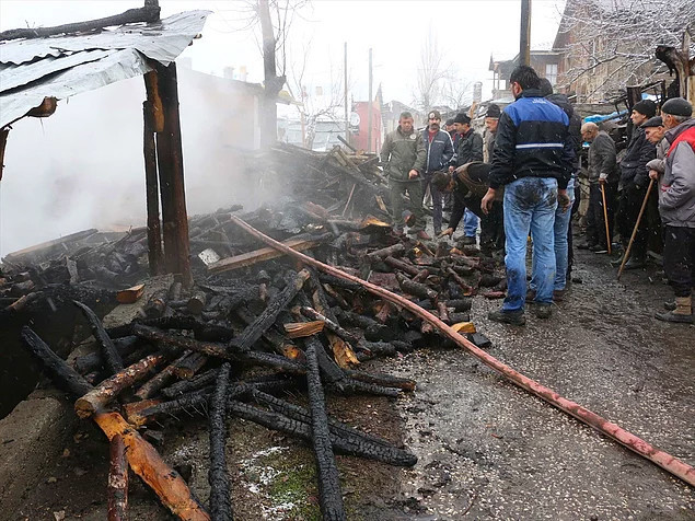 Sobayı tutuştururken evini yakan Ali Meşe dünya basınında! - Resim: 1