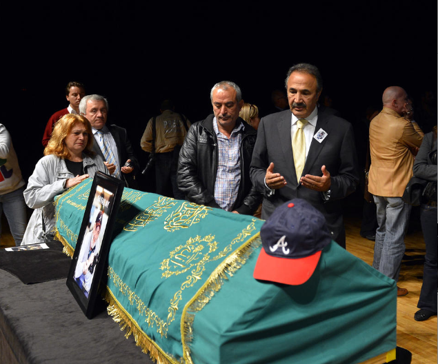 Savaş Ay son yolculuğuna şapkasıyla uğurlandı - Resim: 4