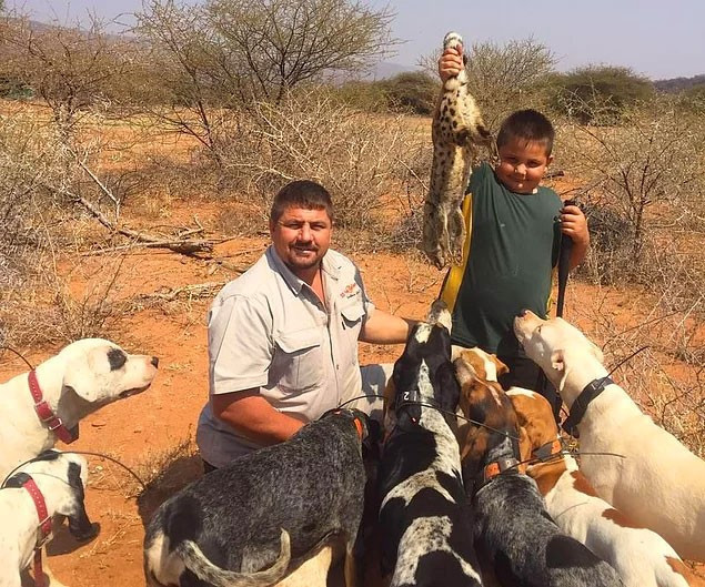 Timsahlar avcıyı canlı canlı yedi! Şoke eden olay - Resim: 4