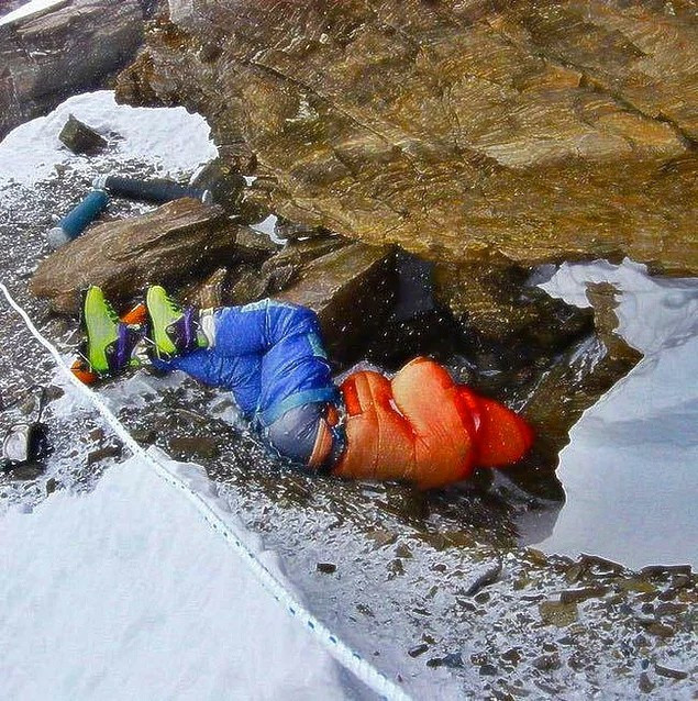 Cesedi Everest Dağı'nda bulundu gizemini kimse çözemedi - Resim: 1