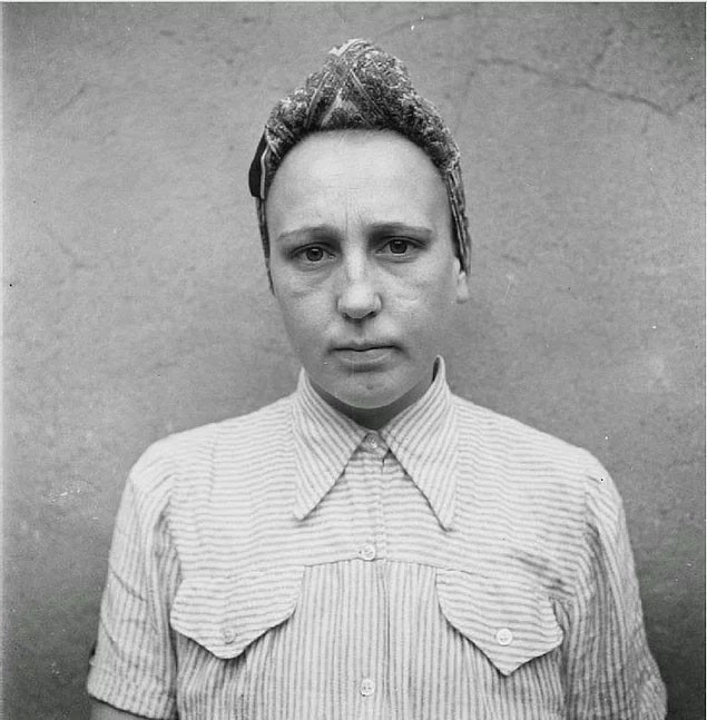 Görünüşlerine aldanmayın onlar birer ölüm makinesi Nazi.. - Resim: 1