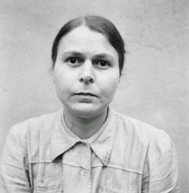 Görünüşlerine aldanmayın onlar birer ölüm makinesi Nazi.. - Resim: 3