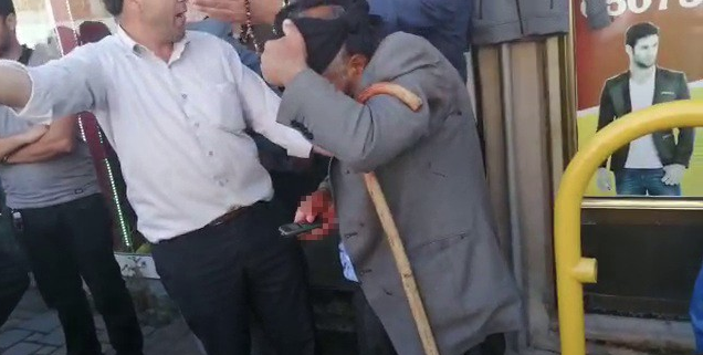 Yer Ağrı! Muhtarlık kavgasında 40 kişi taş ve sopalarla birbirine girdi - Resim: 1