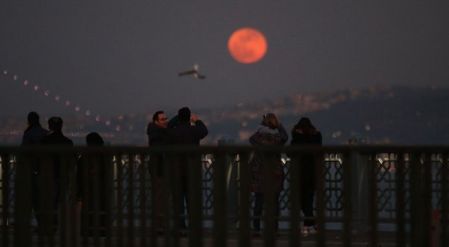 Kanlı Ay tutulması felaket habercisi mi? - Resim: 1