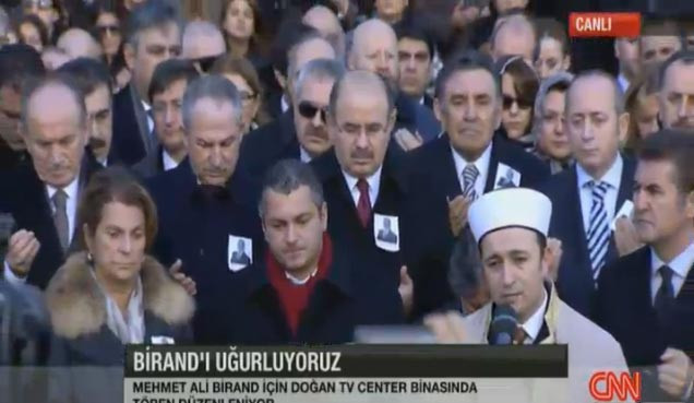 Birand'a mesai arkadaşları böyle veda etti - Resim: 1