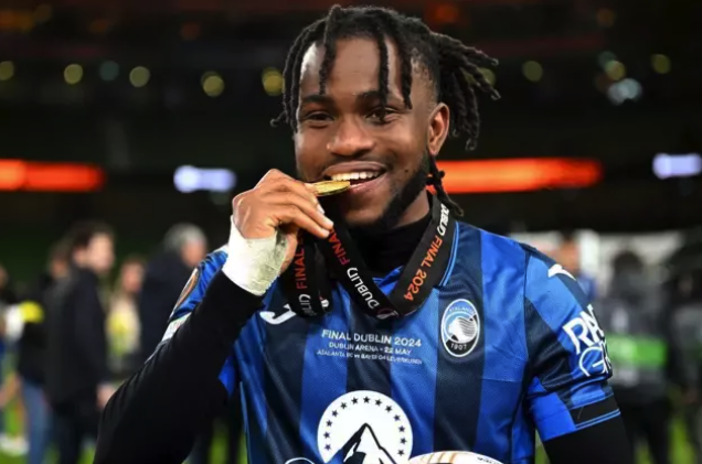 Fenerbahçe'de transfer ateşi yandı! Yıldız golcü için imza an meselesi - Resim: 0