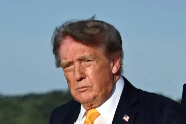 Trump’ın yeni saç rengi gündem oldu - Resim: 0