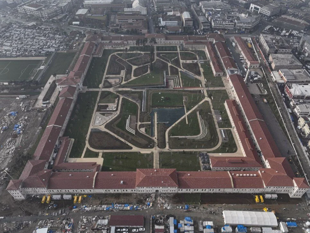 1 buçuk yıl sürdü, Türkiye'nin en büyüğü oldu! Tarihi Rami Kışlası'nın içinin son haline bakın - Resim: 1