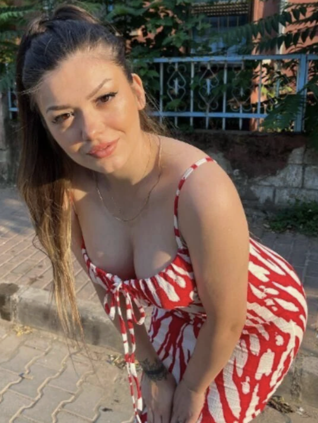 Cezaevinde olan fenomen Simge Barankoğlu milyonlar kazanmaya devam ediyor - Resim: 3