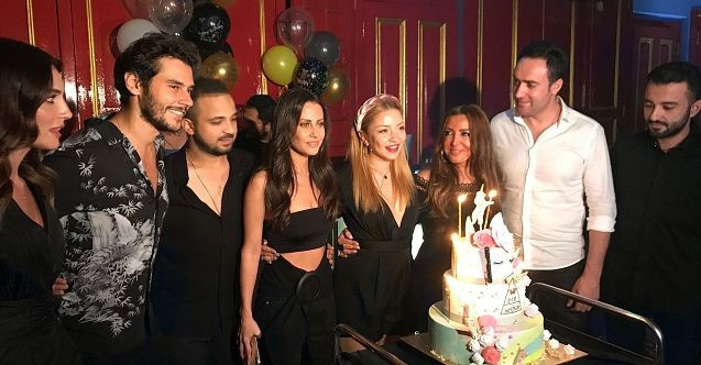 Ece Seçkin'e yeni yaşında sevgilisinden 600 bin liralık sürpriz! - Resim: 2