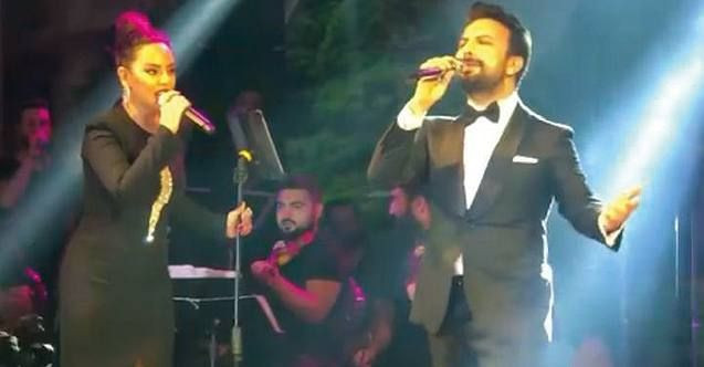 Tarkan düğünde sahne aldı Ebru Gündeş'le düet yaptı Gülnur Güneş'in düğününe ünlü akını - Resim: 1