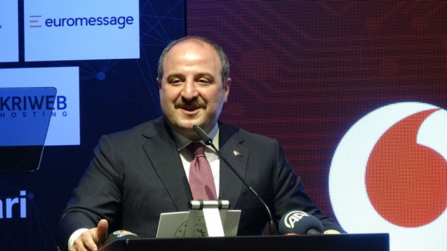 Bakan Mustafa Varank'tan Türkiye Teknoloji Buluşmaları'da önemli açıklamalar - Resim: 0