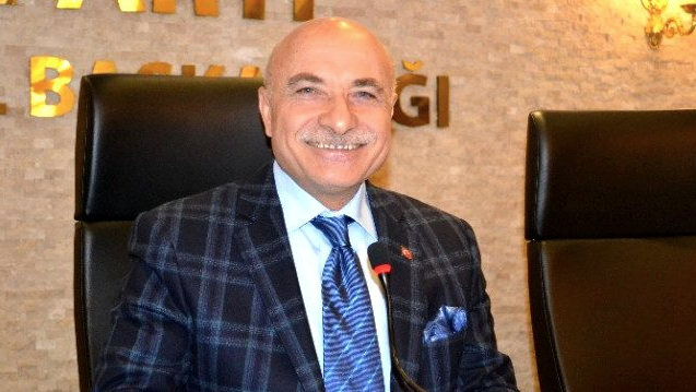 Cemal Enginyurt’tan AK Partili Tamer’e 'asgari ücret' yanıtı: Ay’a erken gittin - Resim: 0