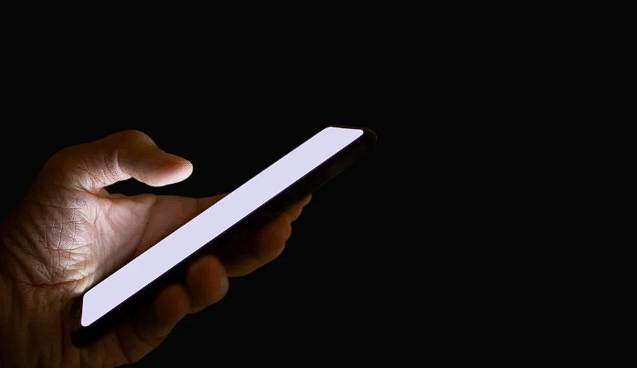 Telefonunuzda varsa hemen silin fotoğraf çalıyor! Milyonlar indirdi 70 zararlı uygulama - Resim: 1