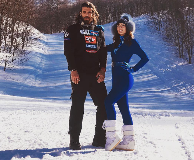 Erkenci Kuş bitti Can Yaman'ın partneri Demet Özdemir'in ilk işi bu oldu - Resim: 4