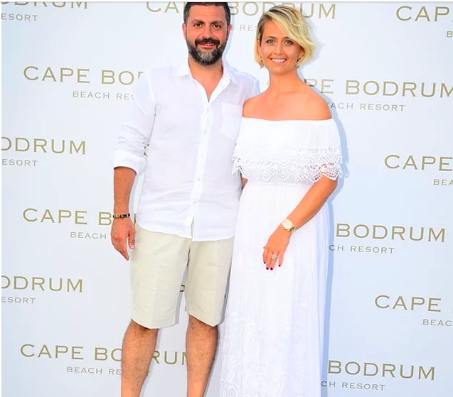 Şafak Mahmutyazıcıoğlu eşi Benan kimdir Ece Erken sevgilisi meğer evliymiş - Resim: 1