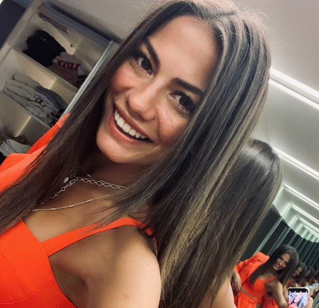 Erkenci Kuş bitti Can Yaman'ın partneri Demet Özdemir'in ilk işi bu oldu - Resim: 3