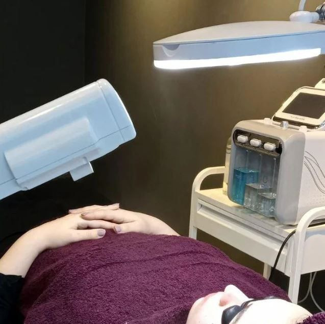 Güzellik merkezi açılışında servet kazanıyorlar rekor Hülya Avşar'da işte ünlülerin kazançları! - Resim: 2