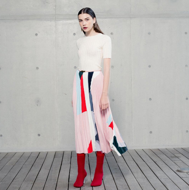 14 yaşındaki manken aşırı çalışmaktan hayatını kaybetti! - Resim: 4