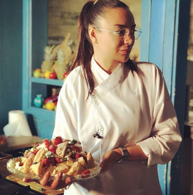 Suna Aydın'ın eşi ve oğlu kimdir? Masterchef'e girince köşeyi döndü - Resim: 4