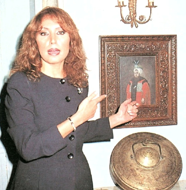 Asil Nadir'n eski eşiydi! 74 yaşındaki Ayşegül Tecimer bikinisiyle şaşırttı - Resim: 1