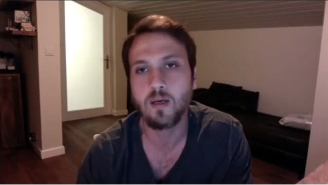 Aras Bulut İynemli soruları yanıtladı Show Tv dizisi Çukur'un oyuncuları canlı yayın yaptı - Resim: 4