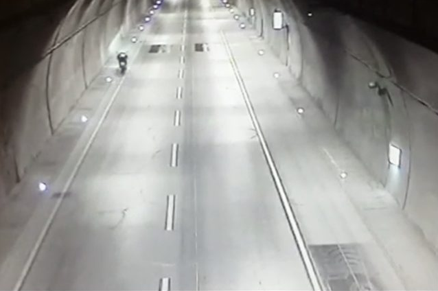 Bomonti'de korkunç kaza! Motosikletli genç kız 40 metre sürüklendi - Resim: 3