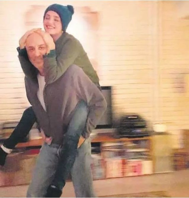 Benim Adım Melek yıldızı Nehir Erdoğan bakın kiminle aşk yaşıyor şaşırttı - Resim: 2