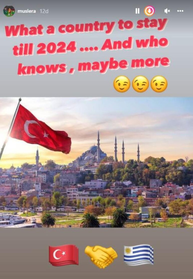 Galatasaray'ın sözleşmesini feshedeceği iddia edilen Muslera'dan 'yalanlama' paylaşımı - Resim: 0