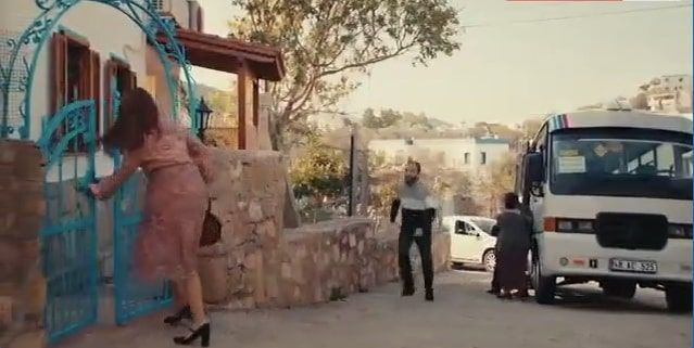 Star TV Sefirin Kızı'nda skandal! Kadının bıçaklandığı sahneyi 'En güzel an' diyerek paylaştı - Resim: 2